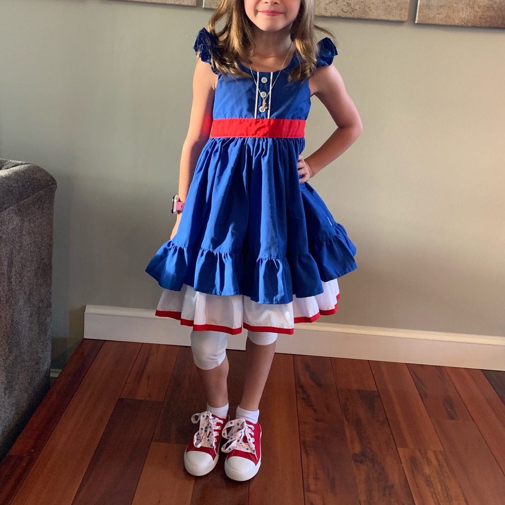 Red, White and Blue size 6 Nelly